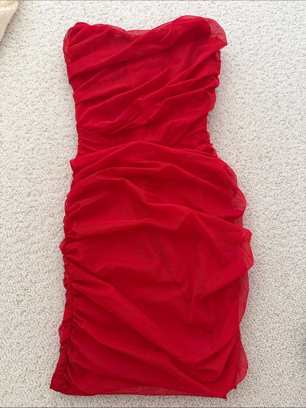 superdown Strapless Ruched Red Cocktail Dress